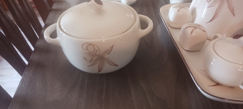 Winfield China covered casserole 