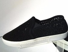 NEW JOIE Huxley Laser-Cut Slip-On Sneaker, Black Size 39 - MSRP 225.00