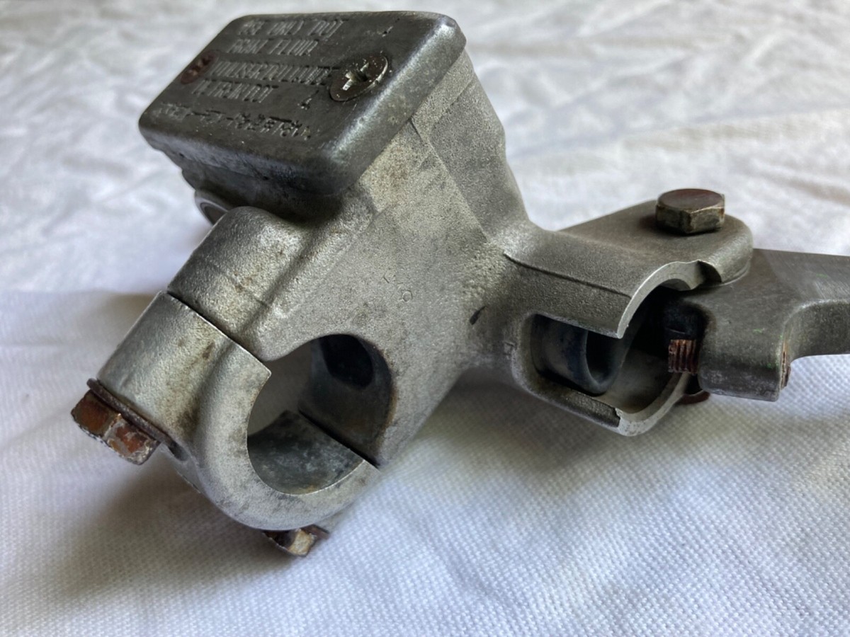 2011-2015 11 Kawasaki ZX 1000 Z Front Brake Master Cylinder 43015