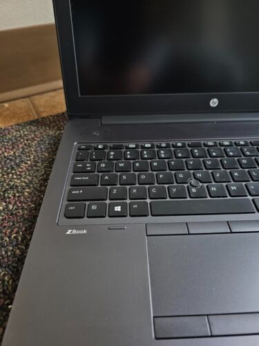 HP ZBook 15-G3 Studio 15.6" i7 6th Gen READ Seller Notes - Picture 2 of 9