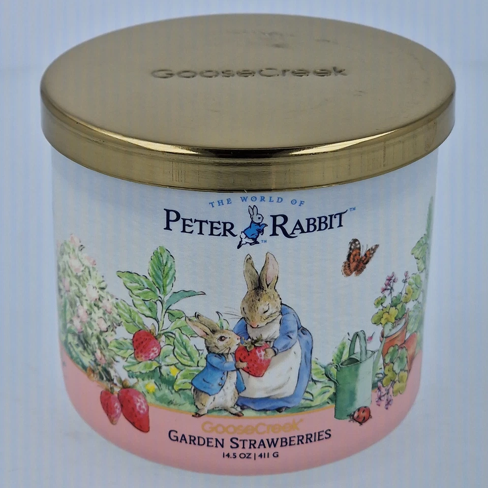 Goose Creek Candle Peter Rabbit™ Kerze Limited Edition 411g Garden Strawberries - Bild 1 von 1