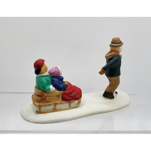 1995 Lemax "Pulling Sleigh" Dickensvale Christmas Village Retired #53141 - Picture 5 of 13