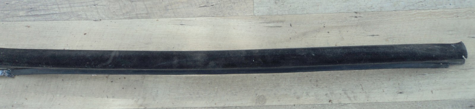 1997-2001 Ford Ranger Mazda Trucks    Window Inner Beltline Seal    Right side