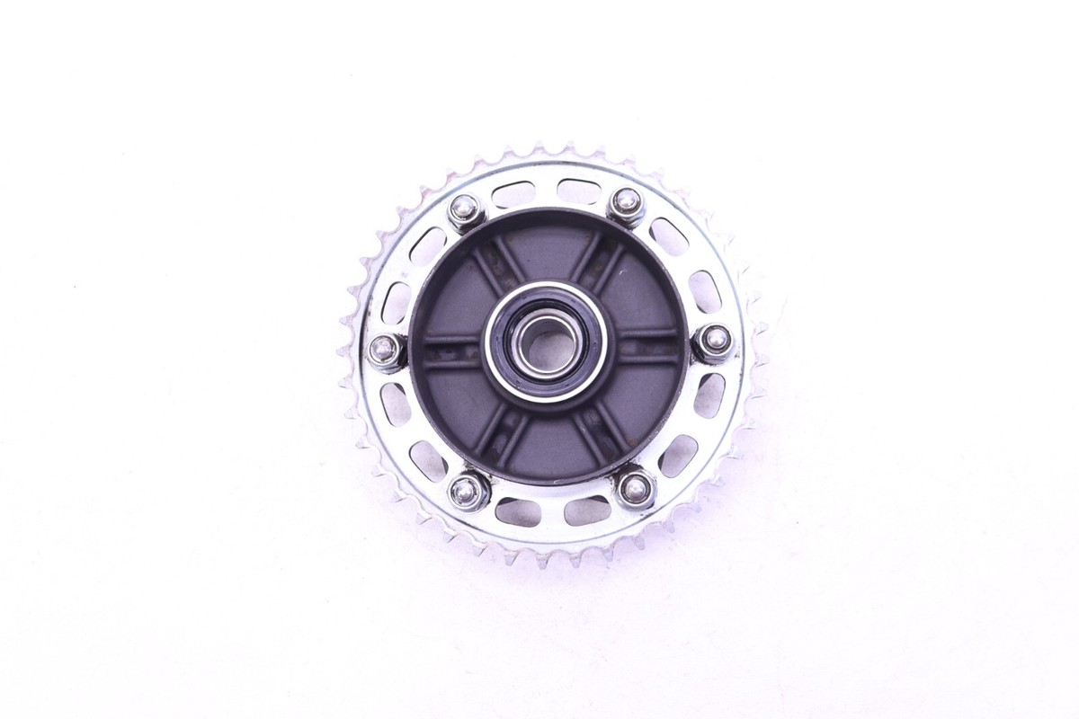 2004 04 05 HONDA CBR1000RR CBR 1000 OEM REAR WHEEL HUB SPROCKET