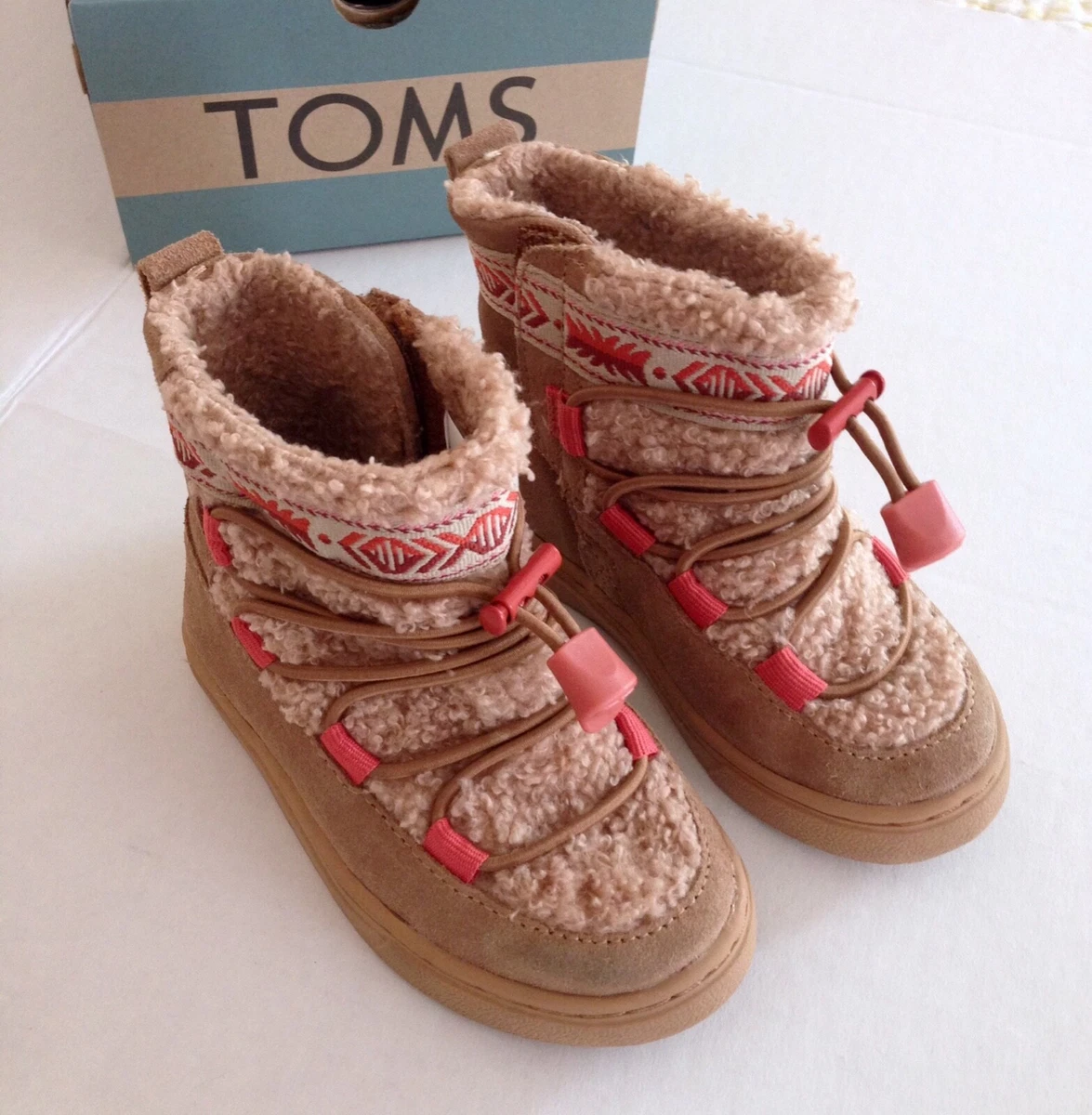 TOMS Kids Boys Girl Size 6 Cute Winter Boots Alpine Toffee Suede
