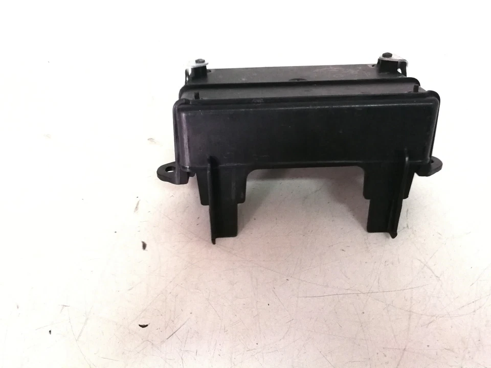 Battery Compartment MV AGUSTA BRUTALE 675 2012 10475 KM - Image 3 of 3