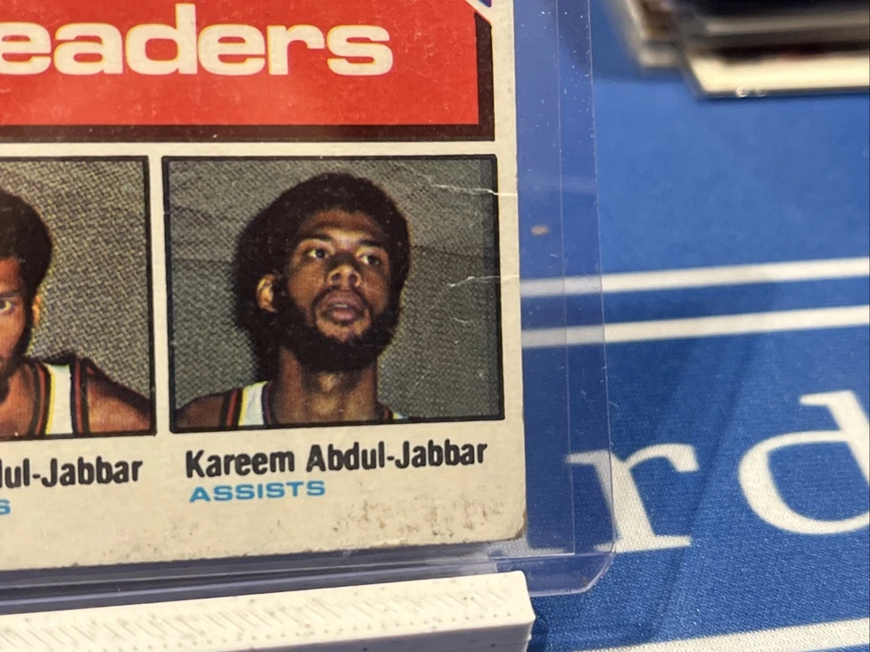 1975-76 Topps - Team Leaders Kareem Abdul-Jabbar, Mickey Davis #126 - Image 3 of 4