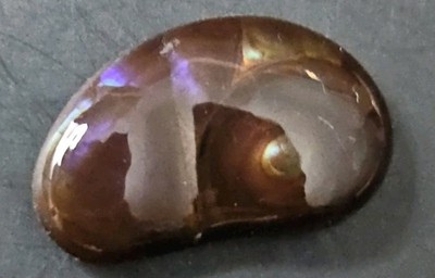 Vintage Mexican Fire Agate 13.35ct Great Color. Purple, Yellow, Green, Blue, Red