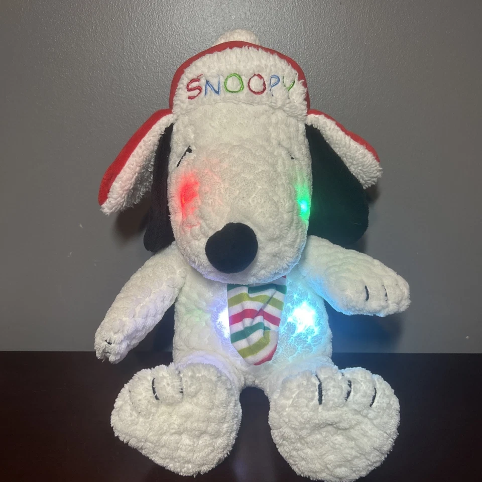 Brinquedo de pelúcia musical Snoopy 12 polegadas iluminado com aba bordado chapéu amendoim - Imagem 3 de 4