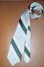 Neck Tie VTG Fancy Stripe 60s 70s Blue Green Ivory Poly Wide Tie 56 x 4.25"