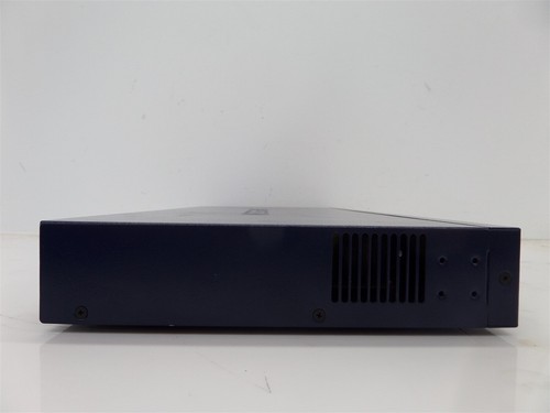 Netgear Prosafe GS724T 24-Port Ethernet Switch - Picture 7 of 8