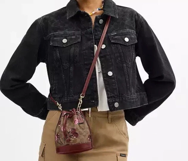 Nuevo sin etiquetas Bolso Coach Mini Bucket en lona exclusiva con estampado de cereza CY738 🍒 Foto 4 de 4