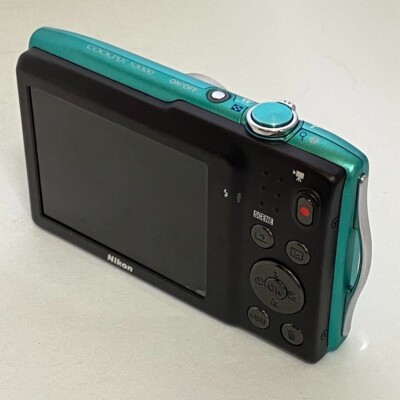 Beautiful used Nikon coolpix s3300 Nikon digital camera mint green