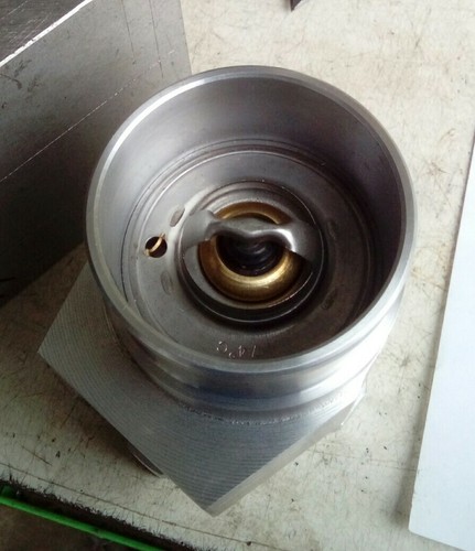 1937 wolsley super six thermostat housing - Picture 3 of 3