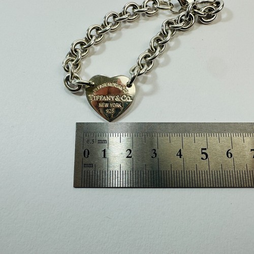 Tiffany & Co. Auténtico brazalete Please Return to Heart Tag de plata de ley 925 - Imagen 14 de 15