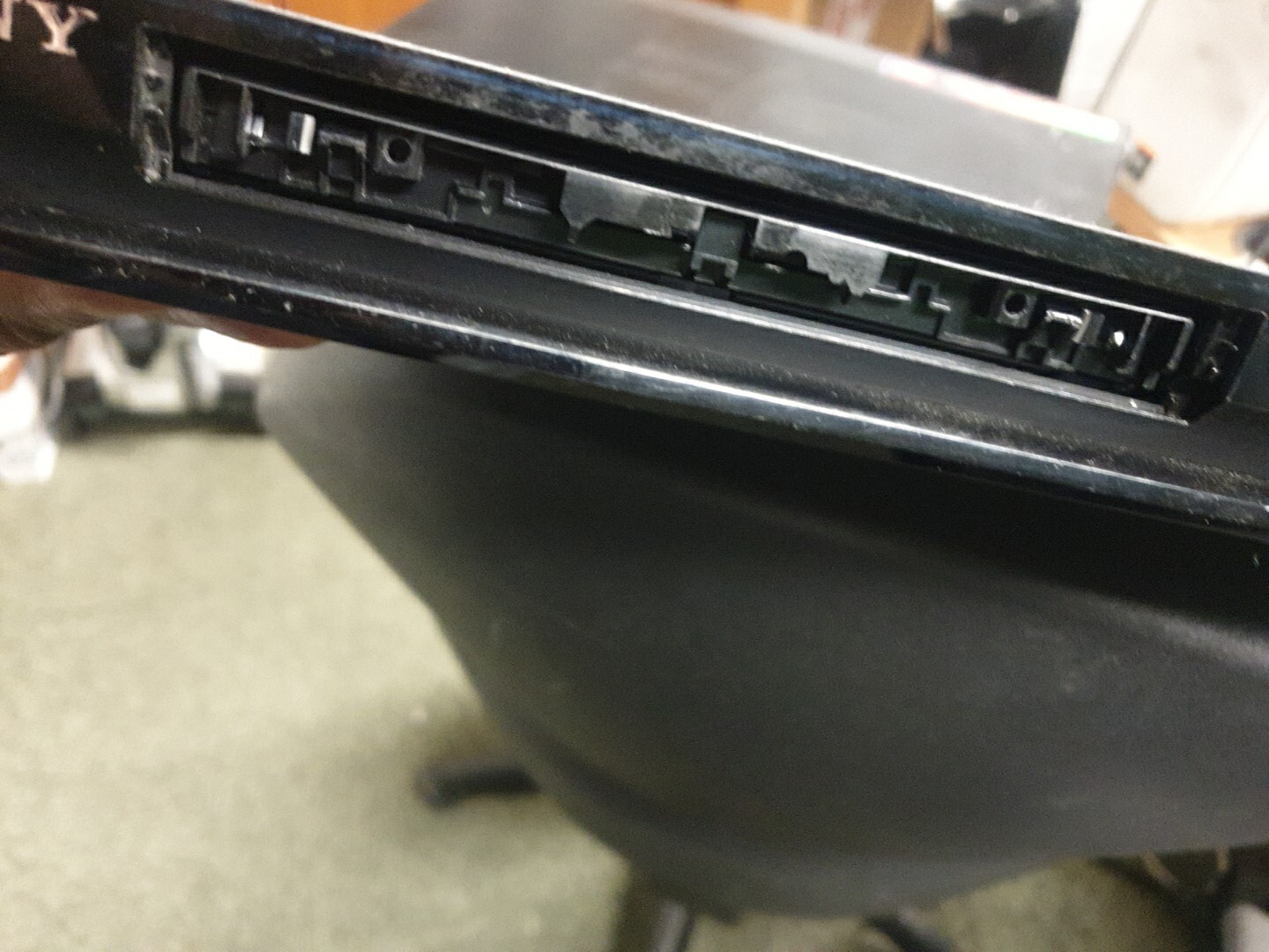 Picture 3 of 6