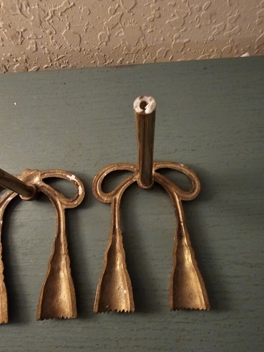 Vintage MidCentury Pair Solid Brass Curtain Tie Backs, Bow & Tassle Design-Very - Picture 11 of 13