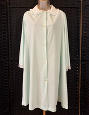 Vintage VANITY FAIR NYLON ROBE Small 32 MINT GREEN Chiffon Collar LONG SLEEVE