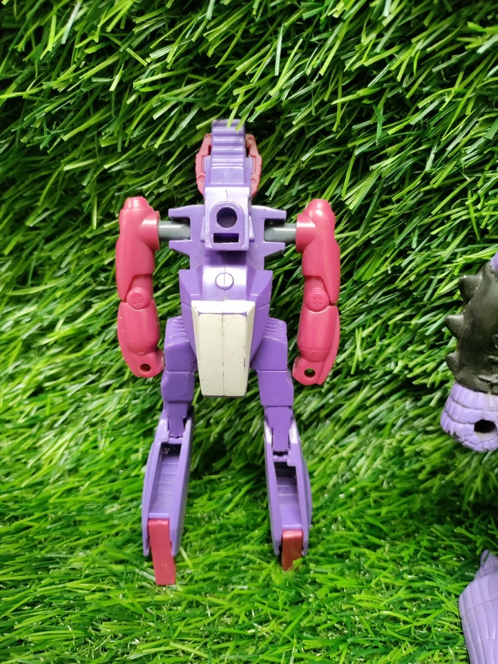 Vintage 1988 Hasbro Tranformers G1 Pretenders Iguanus Shell and Robot! - Image 4 of 4