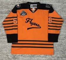 2012 NHL Winter Classic Celebrated with Panini Hockey Cards 11