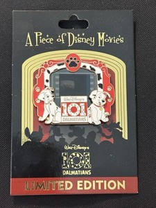 DISNEY A PIECE OF DISNEY MOVIES 101 DALMATIANS PIN ON CARD LE 2000