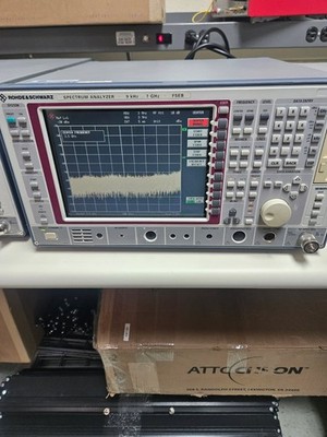 Rohde & Schwarz FSEB Spectrum Analyzer, 9 kHz to 7 GHz