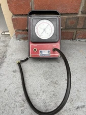 Vintage Automotive SUN VT-37 Vacuum Tester Gauge