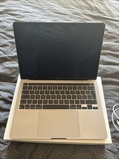 Apple MacBook Pro 13 Zoll, 256GB SSD, M2, 8GB, Space Grau