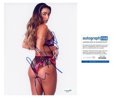 Sommer Ray AUTOGRAPH Signed Model Fitness Influencer Autographed 8x10 Photo ACOA