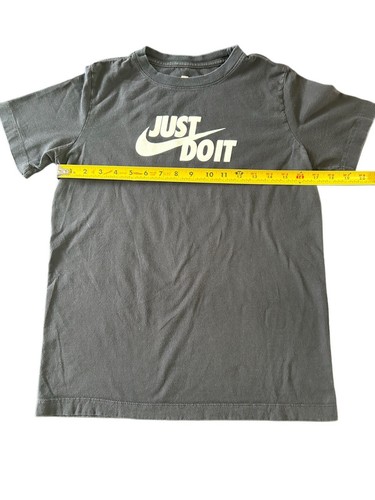 The Nike Tee Youth Size Large Short Sleeve 100% Cotton T-Shirt Black Unisex Kids - Picture 4 of 5