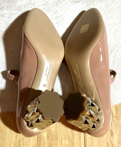 SALVATORE FERRAGAMO Ortensia Refracted Silver Heel New Blush Pumps Women’s 8B - Picture 13 of 14