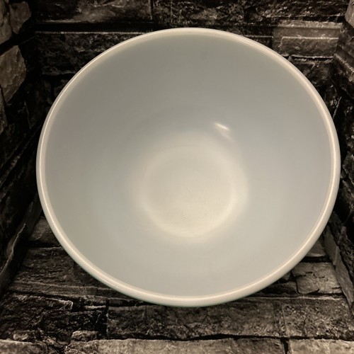 Vintage 1940's Original Pyrex Primary Green 2.5 Qt Mixing Bowl Unnumbered EUC - Picture 5 of 14