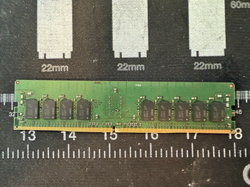 Micron 16GB 1RX4 PC4-3200 AA-RC2-12 ECC Memory Module MTA18ASF2G72PZ-3G2E2TI - Bild 3 von 3