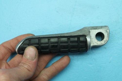 1004 00-01 KAWASAKI NINJA ZX12R PIE CLAVIJA ESCALÓN REPOSAPIÉS DELANTERO IZQUIERDO - Imagen 3 de 10