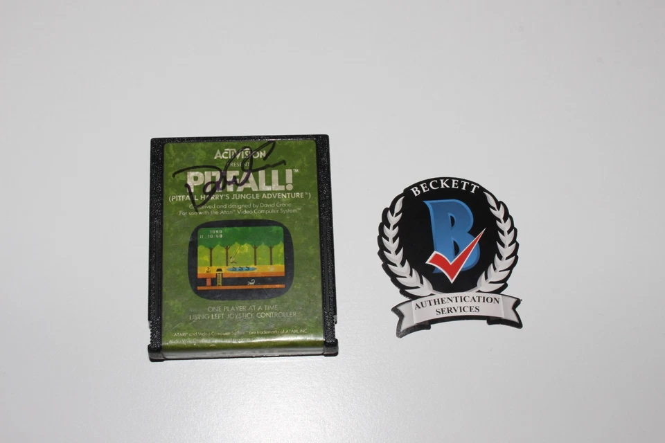 PITFALL! GAME CREATOR DAVID CRANE SIGNED ATARI 2600 GAME CARTRIDGE BECKETT COA - Image 3 of 4
