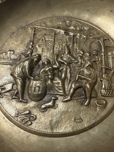 Vintage brass pub Scene Ask Tray - Picture 2 of 5