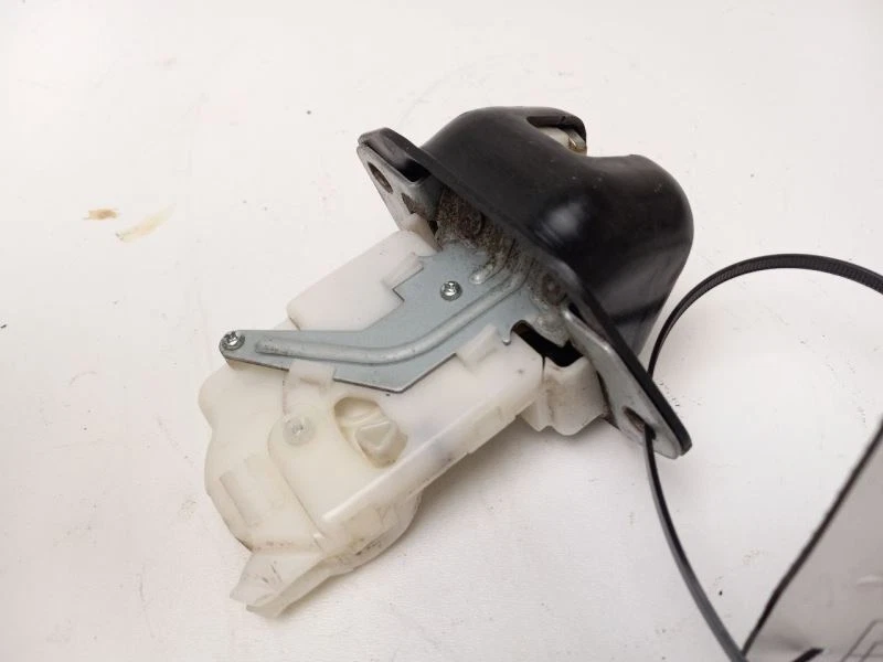 Nissan Rogue 2013 pestillo de puerta trasera Foto 4 de 4