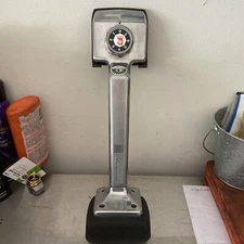 Roberts Deluxe Adjustable (from 17in. to 21in) Knee Kicker 10-412-2