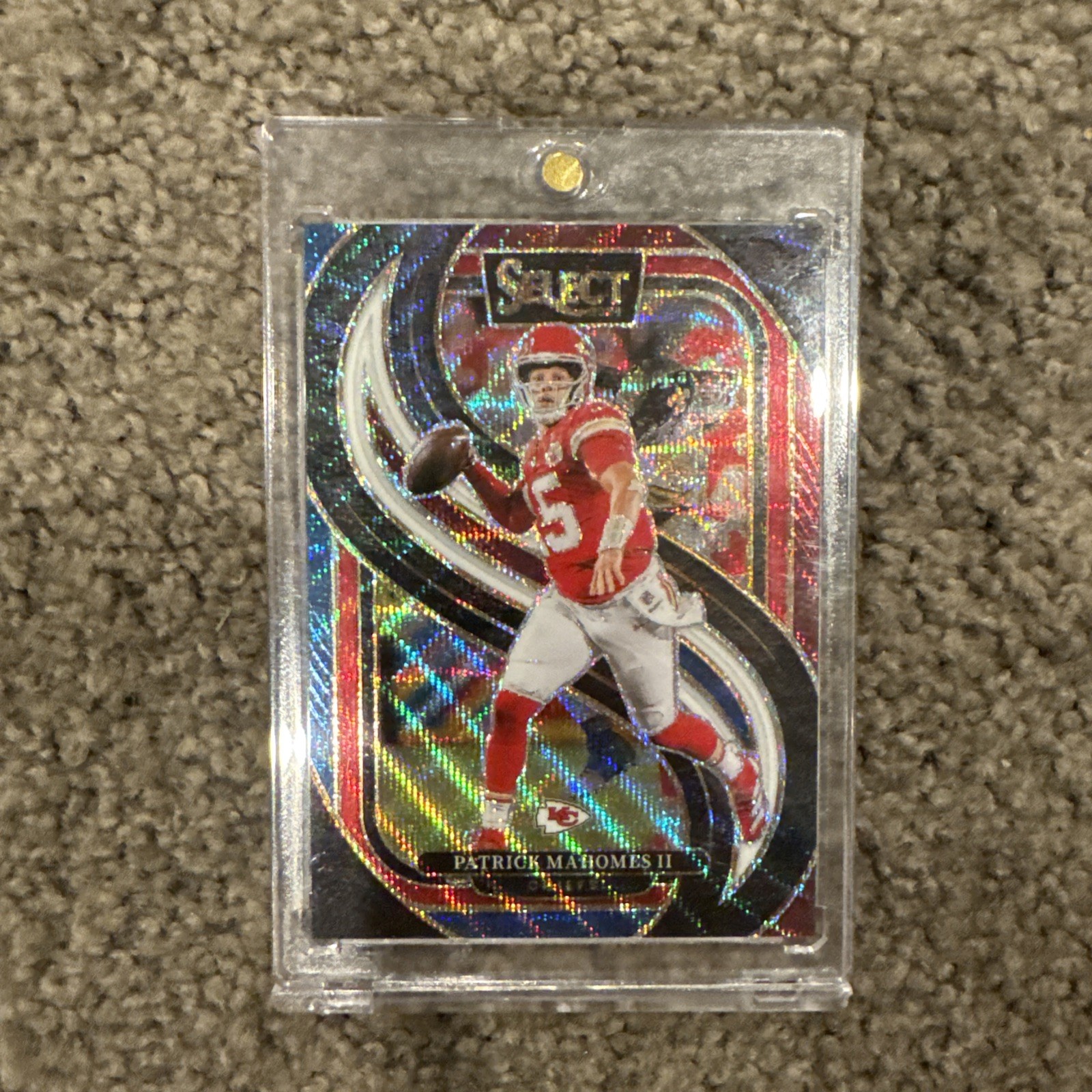 PATRICK MAHOMES II 2024 SELECT PREMIER LEVEL RED SHOCK PRIZM /249 Ships in MAG 