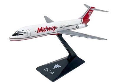 Flight Miniatures Midway Airlines Douglas DC-9 Desk Display 1/200 Model Airplane