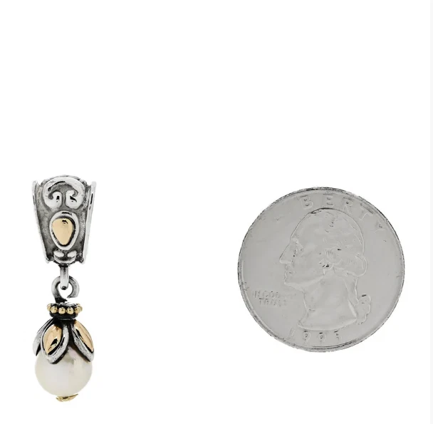 Colgante de perlas de agua dulce de oro amarillo de 18 quilates de plata de ley John Hardy Foto 2 de 4