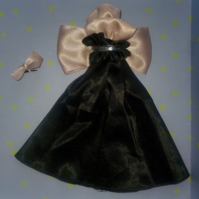 NEW Unbranded Black & Blush Fashion Ball Gown Dress For 11 Or 12 Inch Dolls