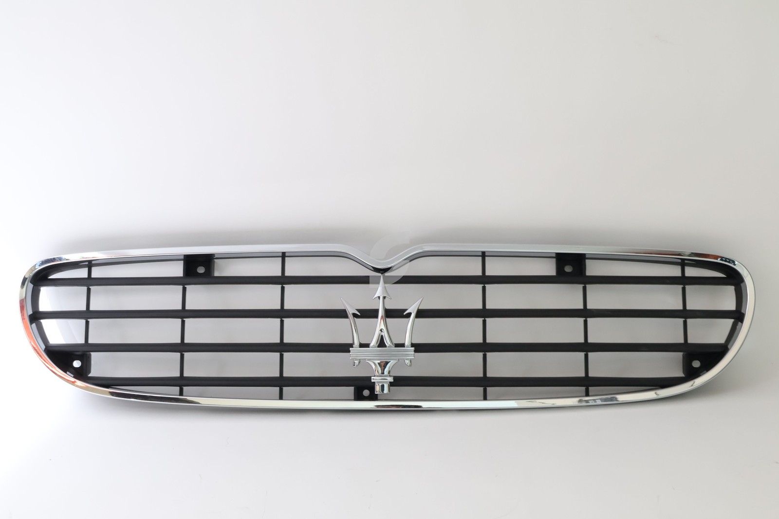 MS-68412800 CPL. RADIATOR GRILL  Maserati NEW