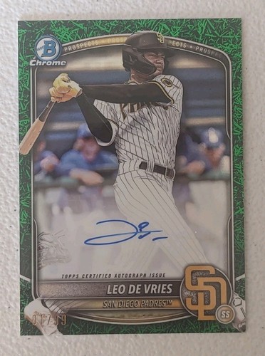 Leo De Vries 2025 Bowman Chrome Green Grass Refractor Auto 01/99 CPA-LD Padres