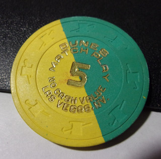 DUNES HOTEL CASINO (1980's) 5 NCV MATCH PLAY gaming poker chip Las Vegas NV