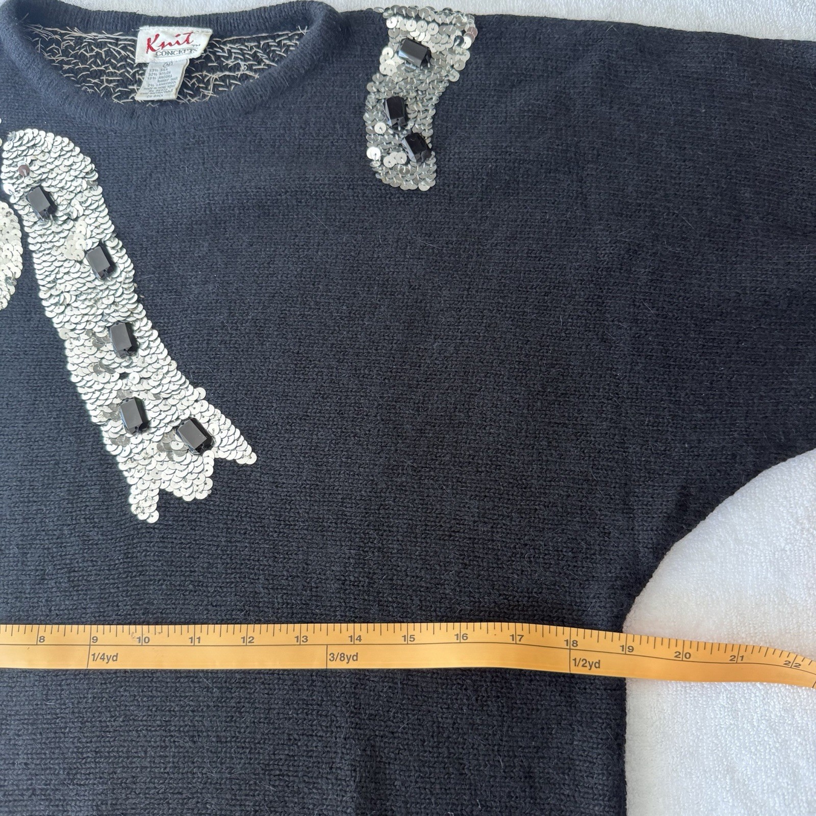 Sequin Leopard Cat Sweater Medium Embellished Nov… - image 7