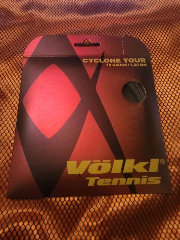Volkl Cyclone Tour 18/1.20 String
