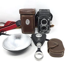 Vintage Rolleiflex Camera Synchro Compur Franke & Heidecke Bundle w/ Case Flash
