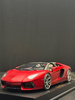 Lamborghini Aventador Roadster (Red/ Hand signed) [MR Collection