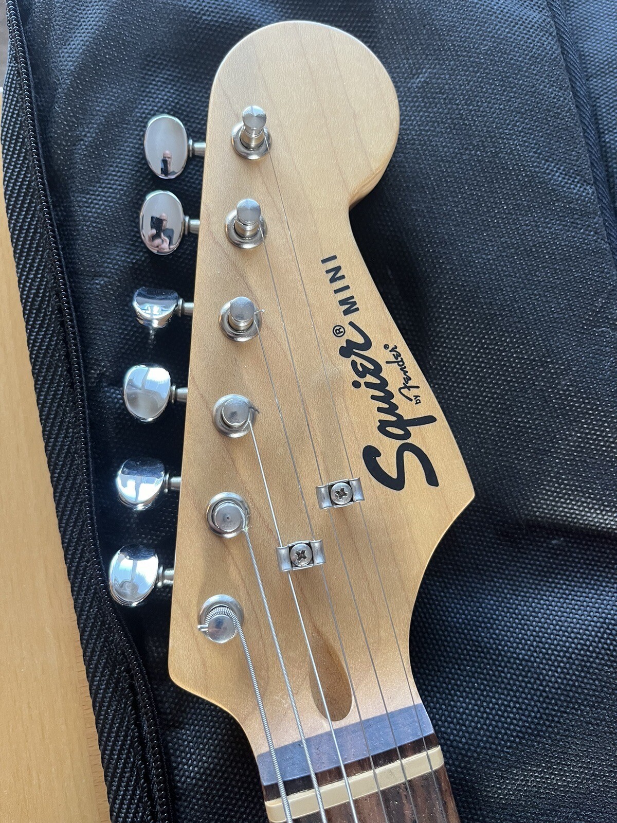 Squier Mini by Fender Electric Guitar (kid size) Red eBay